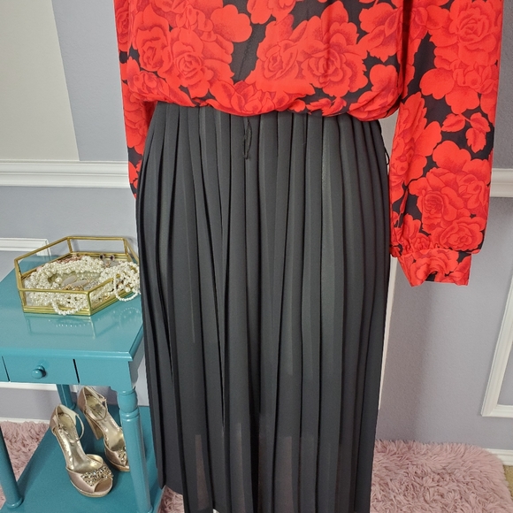 Vintage 1980s Dress - Picture 7 of 8